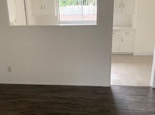 16711 Civic Center Dr #1X1-2200, Bellflower, CA 90706