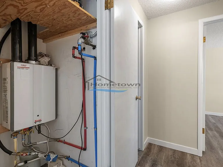 342 W Davidson Ave — Photo 21