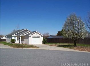 1128 Southern Chase Ct SW, Concord, NC 28025