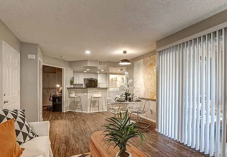 BROOKWOOD VILLAS — Photo 13