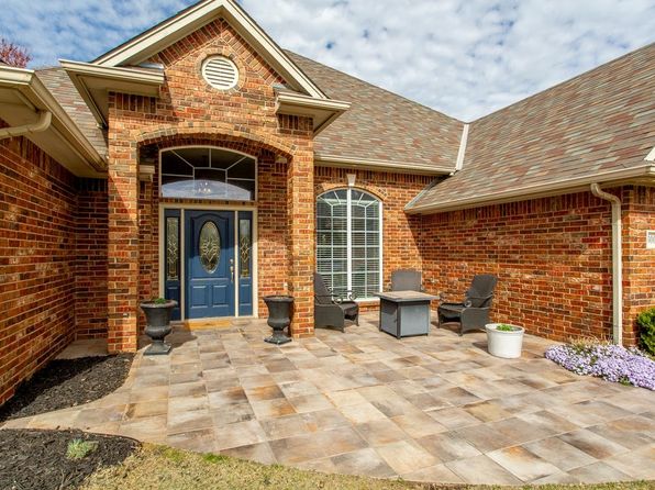 3002 Clairemont, Enid, OK 73703