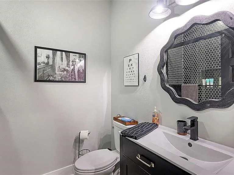 3827 Parkridge Cir #1-102 — Photo 26