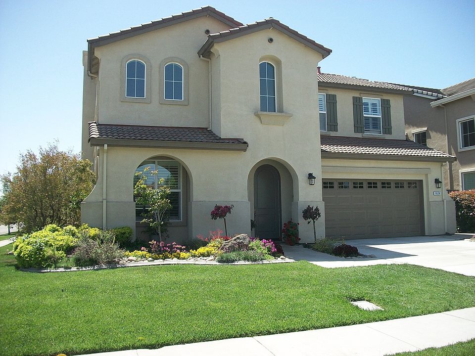 1st image of 1624 Millbrook Dr