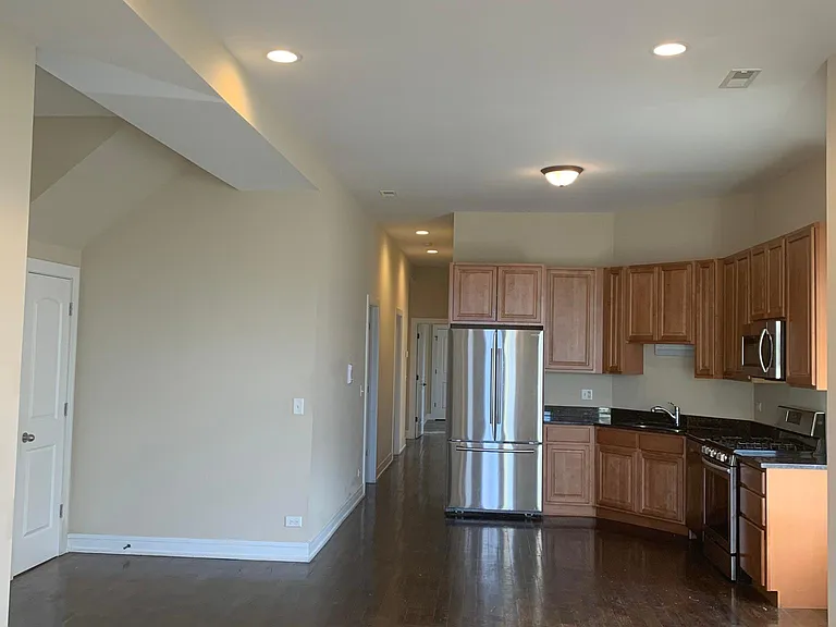 6551 S Ingleside Ave #1 — Photo 7