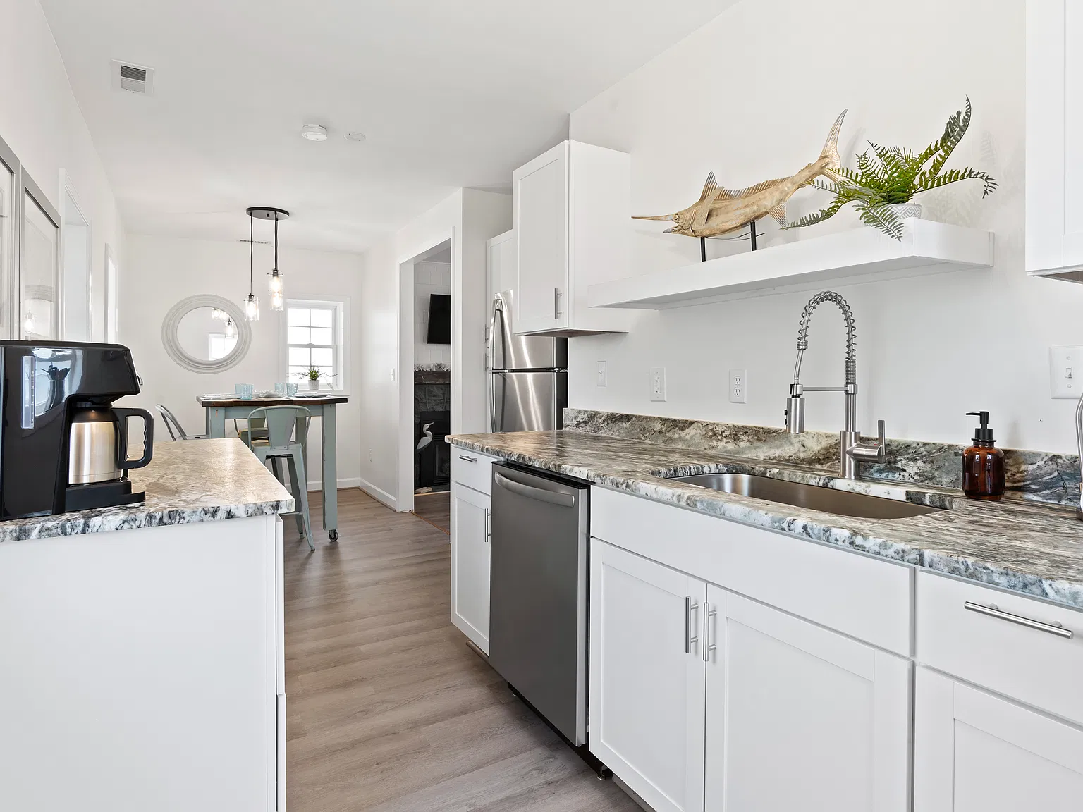 103 Lighthouse Dr — Photo 3