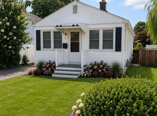11 Creeland Ave, Milford, CT 06460