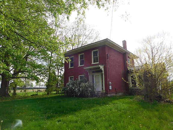 2nd image of 174 S Fillmore Rd