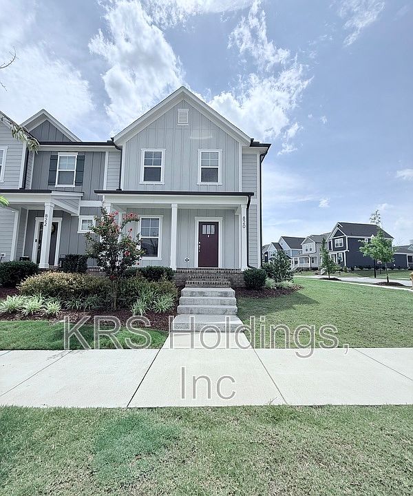 1st image of 820 Silo Park Dr