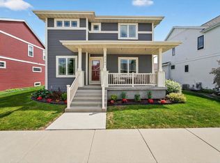 3247 Prospect Dr, Sun Prairie, WI 53590
