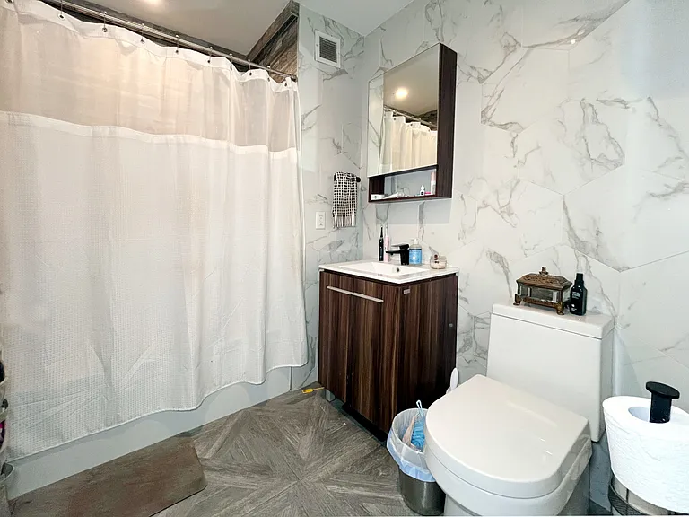 80 S 6th St #3B — Photo 8