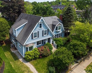 5 Crehore Dr, Newton, MA, 02462