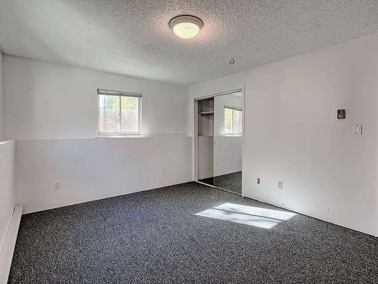 1909 McAllister Ct — Photo 22