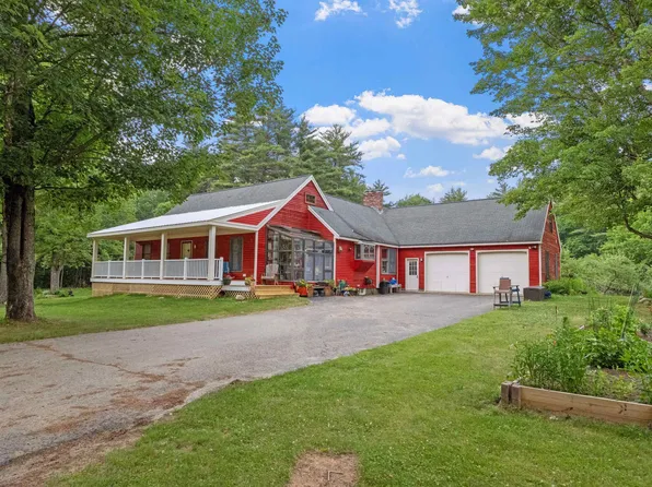 166 Pitman Road, Barnstead, NH 03225