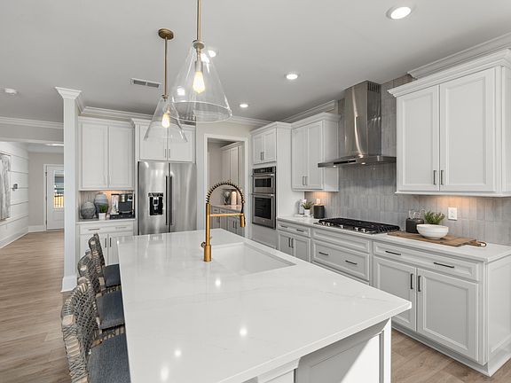 4th image of 3109 Warhorse Rd