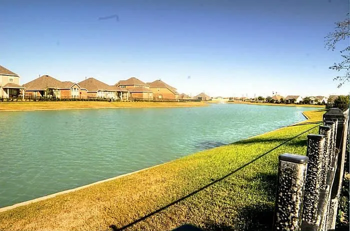 26230 Crystal Cove Ln — Photo 2