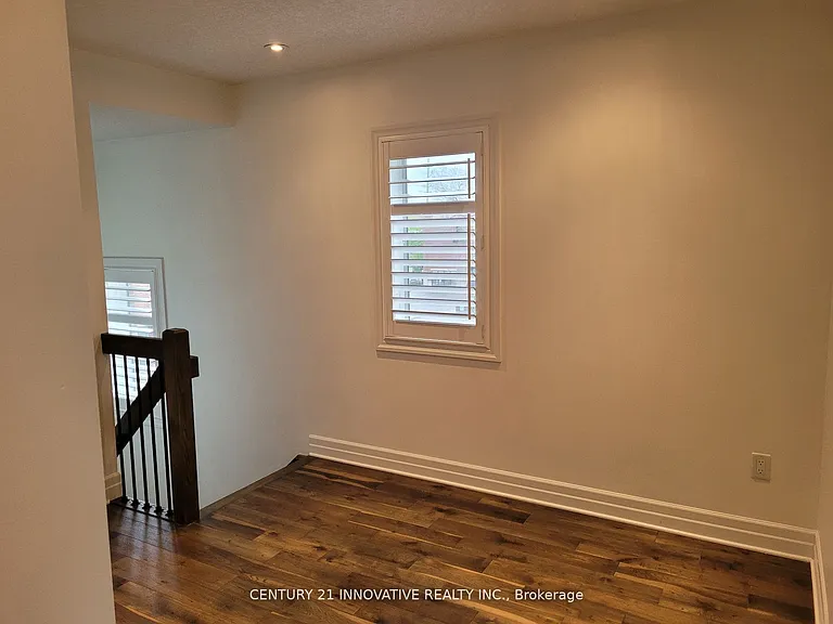 70 Plains Rd W #38 — Photo 9
