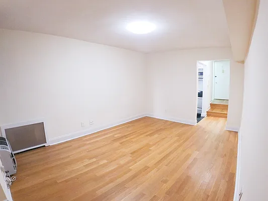 Rented by Urban Real Estate Inc | media 3