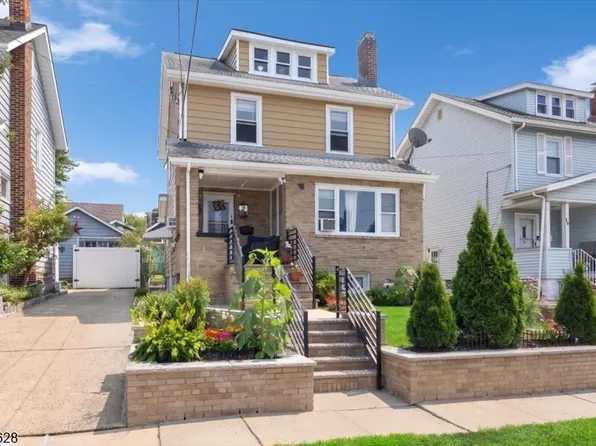 18 Newell Pl, North Arlington Boro, NJ 07031