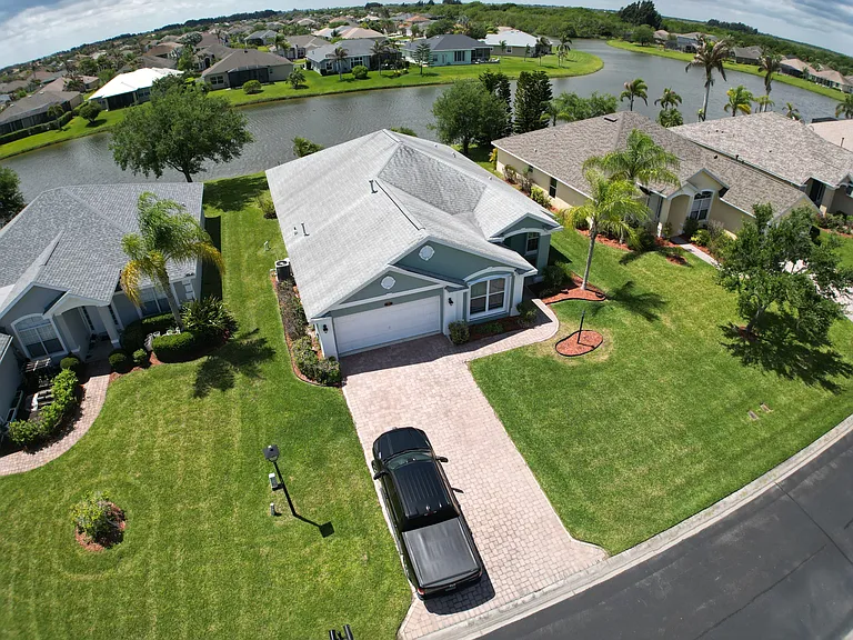 515 S Valencia Cir SW — Photo 47