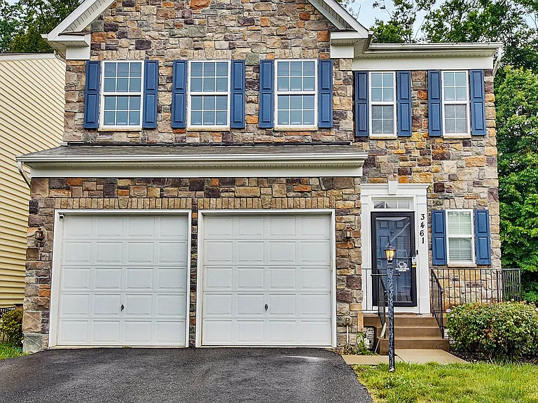 3461 Eagle Ridge Dr — Photo 2