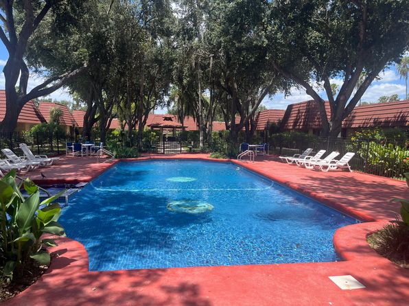 200 E Yuma Ave APT 24