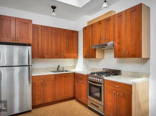 36 Driggs Ave #3B, Brooklyn, NY 11222