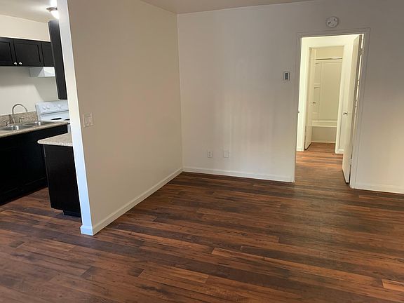 3rd image of 2720 Broadway APT 24