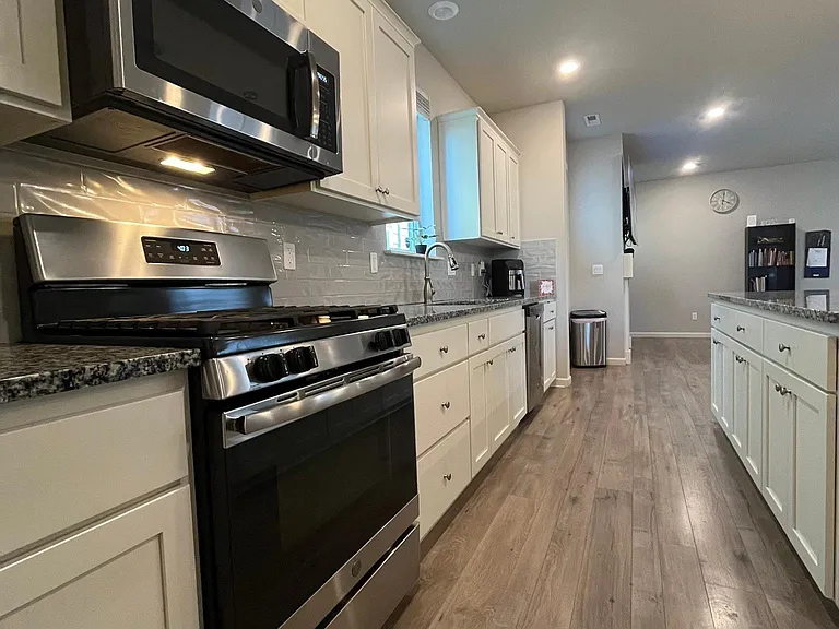 Kitchen Appliances