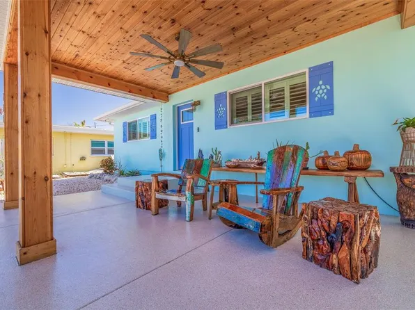 638 70th Ave, Saint Pete Beach, FL 33706