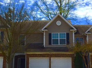 71 Golden Pine Rd, Austell, GA 30168