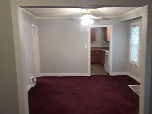 2nd image of 5635 Olive St
