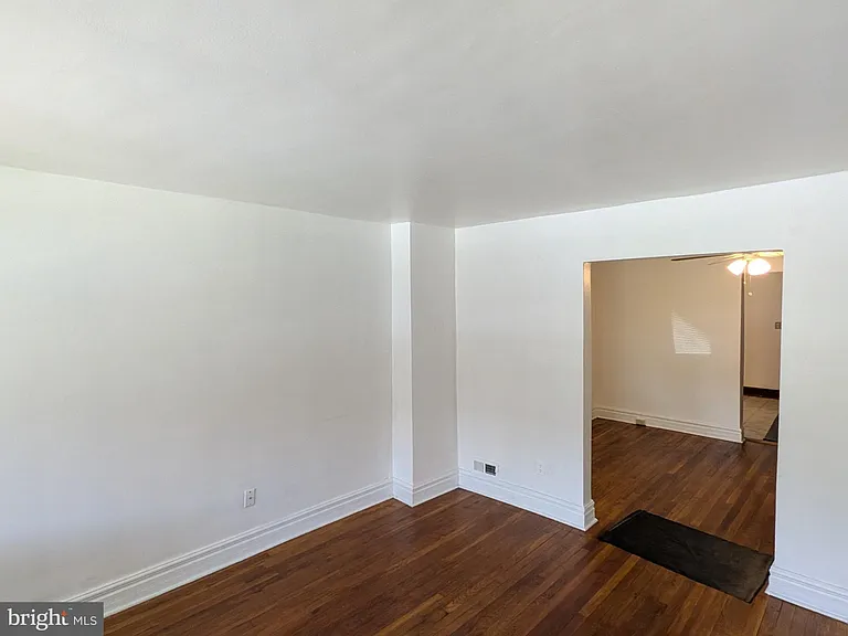 3018 Larue Sq E — Photo 11