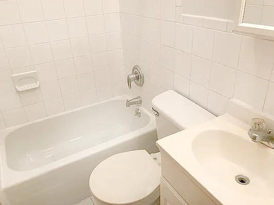 Rented by AJ Clarke | media 12