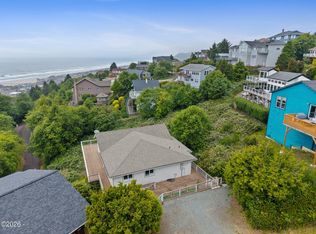 503 Kesterson Ct, Rockaway Beach, OR 97136