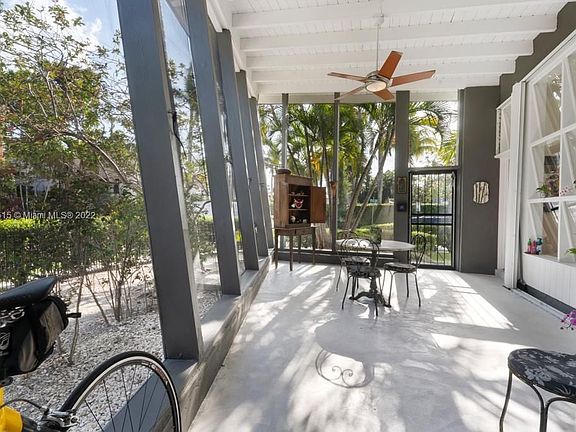 3rd image of 3599 Vista Ct #0