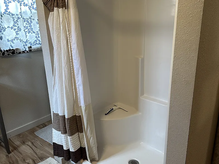 Shower.