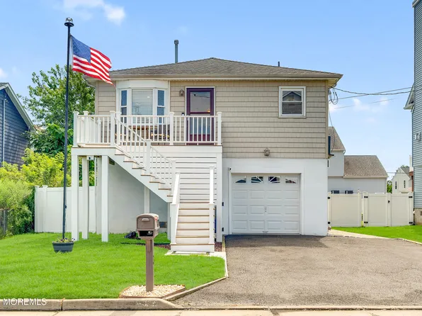 822 Prospect Avenue, Union Beach, NJ 07735