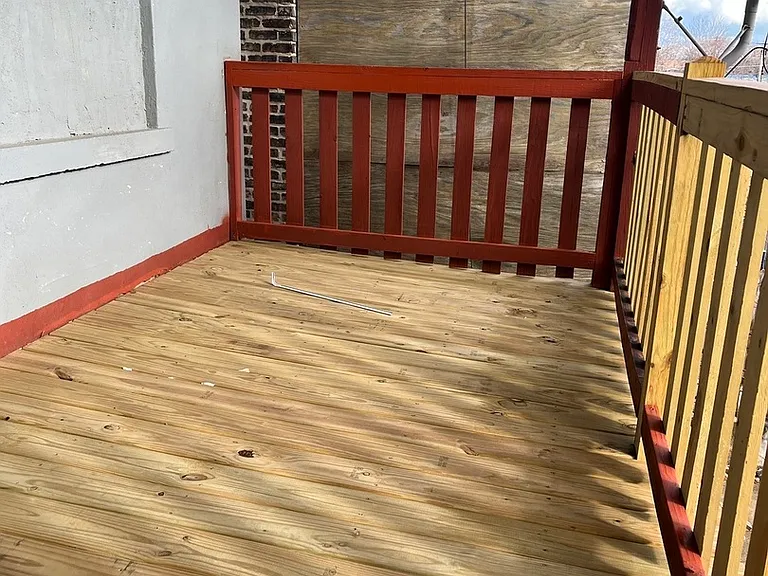 3057 W Flournoy St #2 — Photo 8