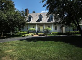 30040 Morningside Dr, Perrysburg, OH 43551
