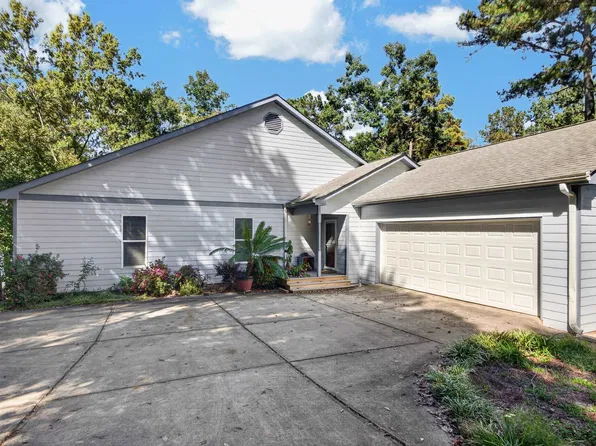 265 E River Bend Dr, Eatonton, GA 31024