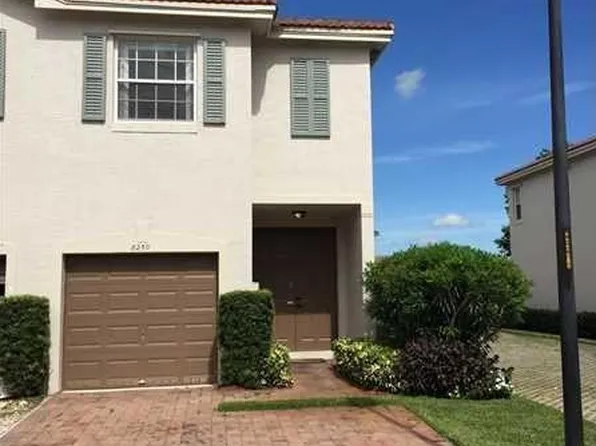 8250 Prestige Commons Drive W, Tamarac, FL 33321