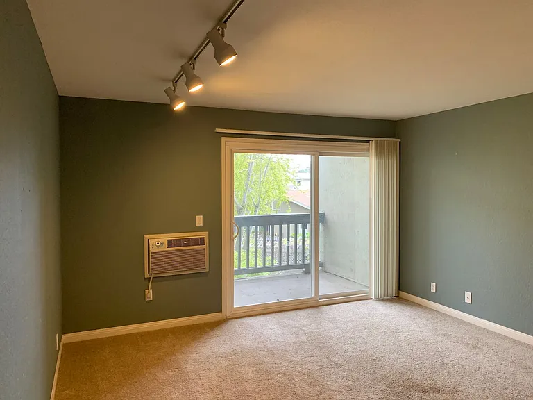 1087 Murrieta Blvd #232 — Photo 5