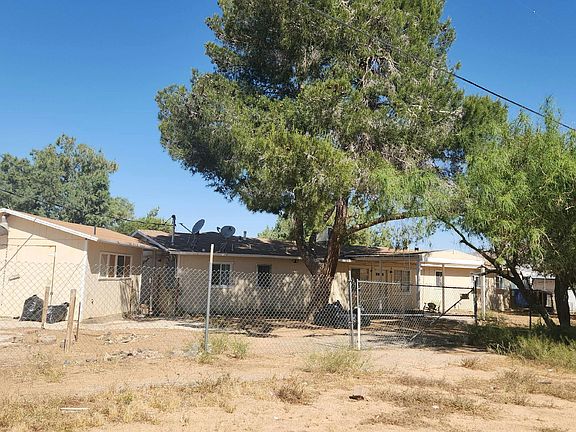 3rd image of 15424 Desert Star Rd