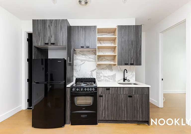 1189 Broadway #2B — Photo 3