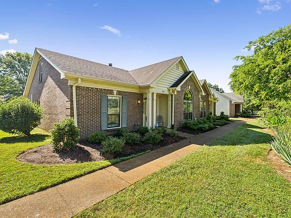 4th image of 6059 Sunrise Cir