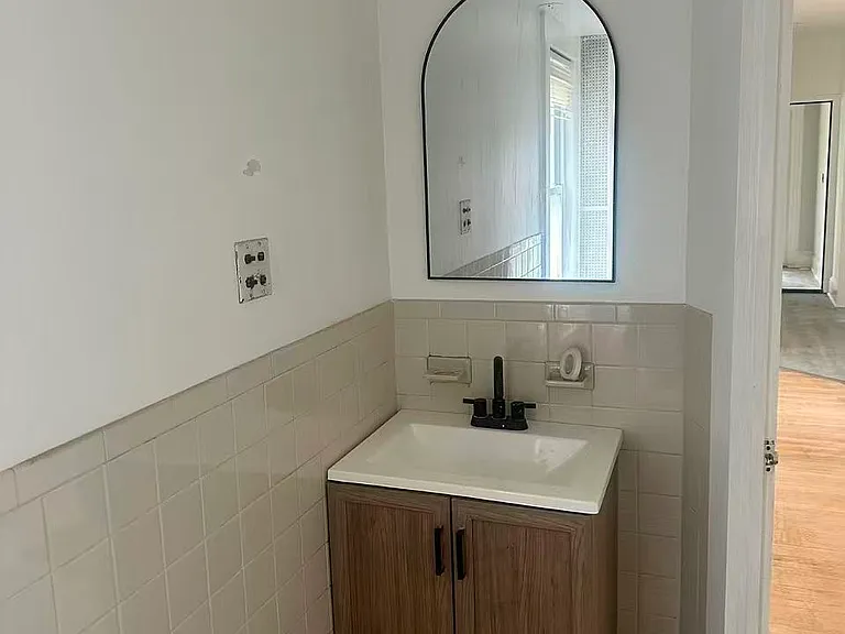 135 Broad St #1 — Photo 3
