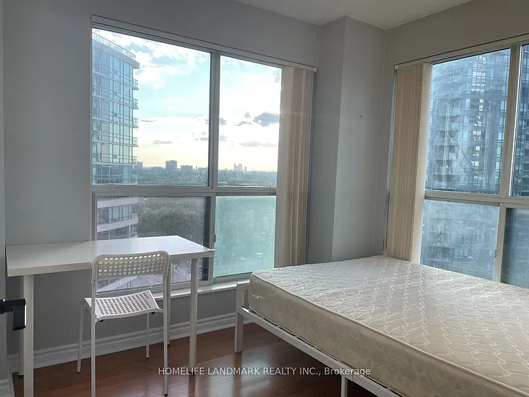 7 Lorraine Dr #1511 — Photo 11