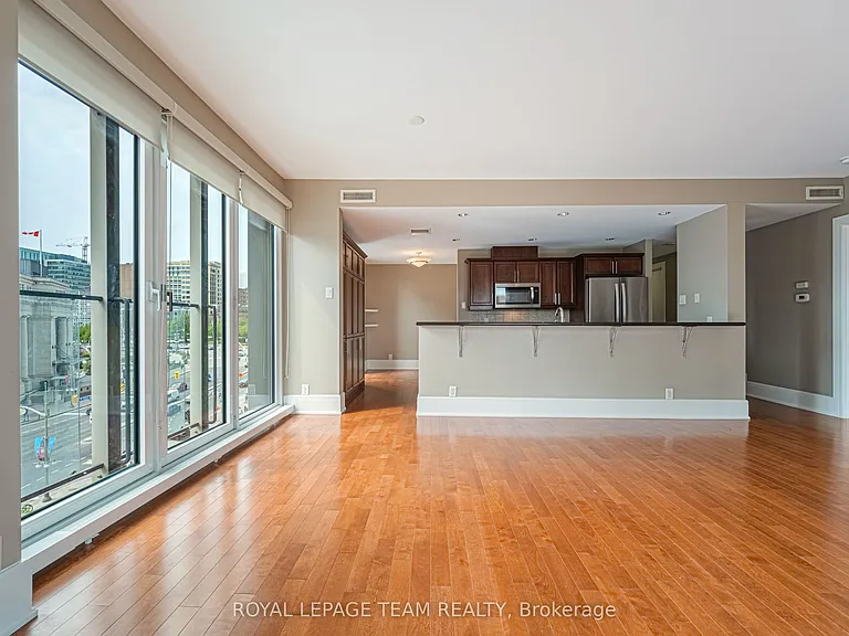 700 Sussex Dr #601 — Photo 4
