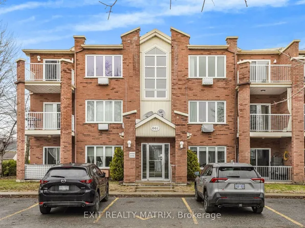661 Spence Ave #6, Hawkesbury, ON K6A 3S2