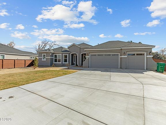 3rd image of 405 White Hawk Rd